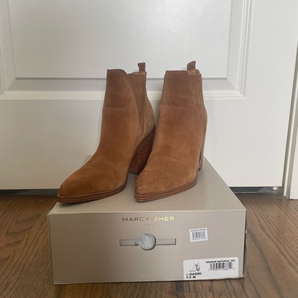Marc Fisher booties - Picture 2 of 5